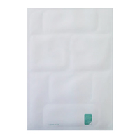 Janssen Massage Fleece Matrigel Caviar Face Set - Матригель лифтинг-маска с экстрактом икры (5 розовых пластин) Janssen Massage Fleece Matrigel Caviar Face Set - Матригель лифтинг-маска с экстрактом икры (5 розовых пластин)Маски для лица<br>Для возрастной, атоничной, уставшей, обезвоженной кожи. Обеспечивает немедленный увлажняющий, подтягивающий и защитный эффект. Высокоэффективный комплекс насыщает кожу необходимыми питательными веществами, оживляет и восстанавливает кожу.Применение: Положить фрагменты матригель-маски соответственно на лоб, щеки, подбородок и шею. Увлажните. Выполните мягкий массаж в течение 10-15 минут. После полного растворения всех фрагментов оставьте образовавшийся гель на лице в виде маски на 15-20 минут. Тщательно смойте водой.Активные компоненты: Альгинаты, сквалан, экстракт икры.<br>