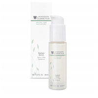 Janssen Organics Radiant Serum - Увлажняющий концентрат мгновенного действия для свежести и сияния кожи 30 мл Janssen Organics Radiant Serum - Увлажняющий концентрат мгновенного действия для свежести и сияния кожи 30 млСредства для ухода за лицом<br>Ревитализирующая сыворотка для «уставшей» кожи всех типов. Специальная композиция экстрактов альпийских трав подавляет синтез тирозиназы – ключевого фермента в процессе синтеза меланина, который является причиной нежелательной пигментации. Нежирная гелевая основа концентрата является прекрасным проводником гиалуроновой кислоты с короткой и длинной цепью, восстанавливающей баланс увлажнения. Сыворотка интенсивно увлажняет, разглаживает морщины и возвращает коже сияние.Применение: Наносите Radiant Serum на чистую кожу лица утром и/или вечером. Дайте впитаться, а затем нанесите крем.В салоне применять согласно регламенту ухода.Активные компоненты: Экстракты альпийских трав*, экстракт люцерны* и гиалуроновая кислота с короткой и длинной цепью.* Выращено на экологически чистых плантациях.Объем: 30 мл<br>