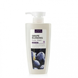 The Welcos Around Me Grape Blending Body Wash - Гель для душа 500 г