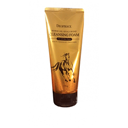 Deoproce Horse Oil Hyalurone Cleansing Foam - Пенка для умывания с гиалуроновой кислотой и лошадиным жиром 170 г