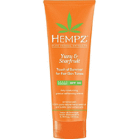 Hempz Yuzu and Starfruit Touch Оf Summer Fair Skin - Молочко солнцезащитное для тела с бронзантом светлого оттенка юдзу и карамбола SPF 30 200 мл