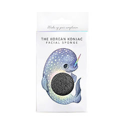 The Konjac Sponge Narwhal Bamboo Charcoal - Спонж для умывания лица с крючком в комплекте с древесным углем (для жирной кожи)