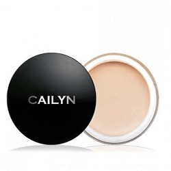 Cailyn Bright on Eye balm - Праймер для век 
