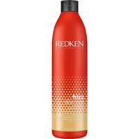 Redken Frizz Dismiss Shampoo - Смягчающий шампунь для дисциплины всех типов непослушных волос 500 мл