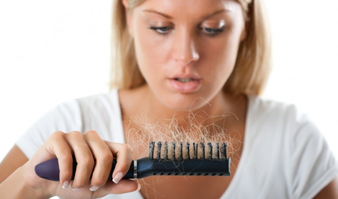 Эфирные масла против выпадения волос